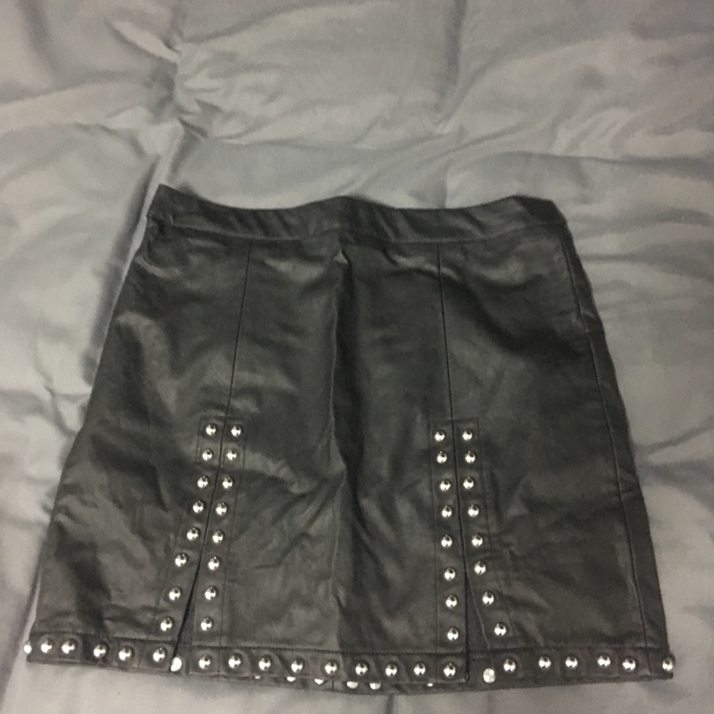 Studded small faux leather skirt